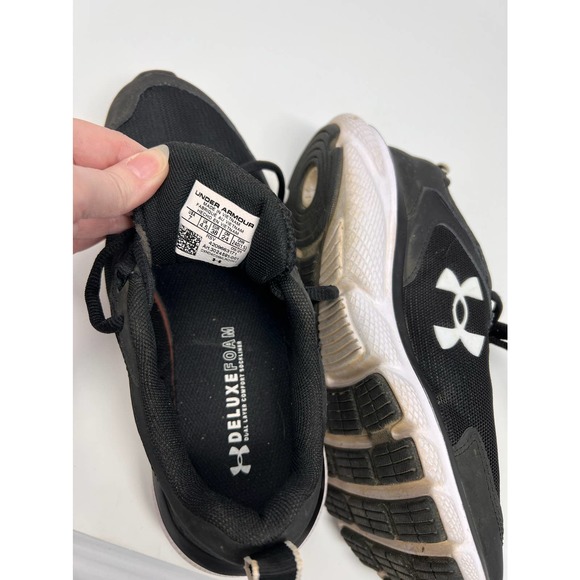 Under Armour Women's Charger Assert Black‎ White Size 7 - Picture 5 of 9
